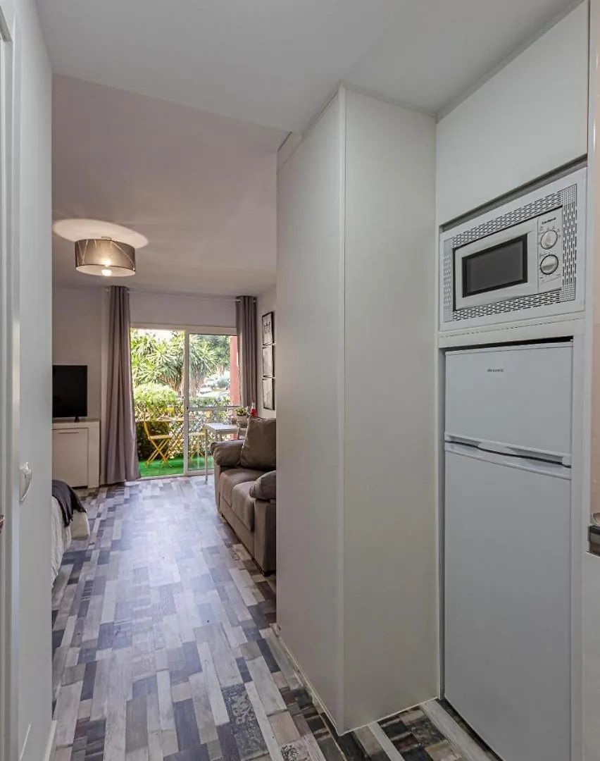 شقة Apartamento Estudio Vacacional Iris, بينالماذينا